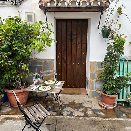 Tiny Spanish House Casares Luaran gambar